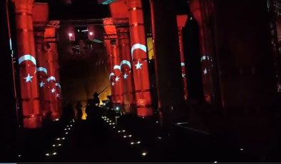 360° Projection Mapping Teknolojisi ve Artırılmış Gerçeklik ile Müze Deneyimi