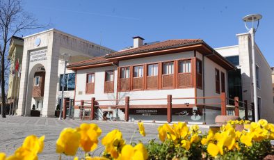 Asım’ın nesli, Mehmet Akif’i unutmadı