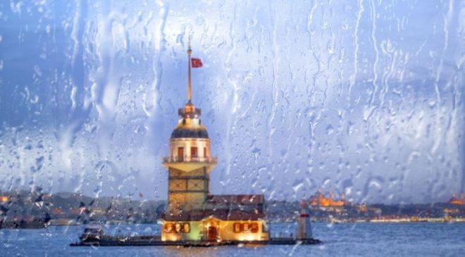 AKOM’DAN İSTANBUL İÇİN KUVVETLİ YAĞIŞ UYARISI