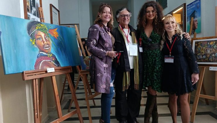 Dünya Sanat Günü’nde 39 Sanatçının eserleri Geleceğin Sanatçıları tarafından yorumlandı