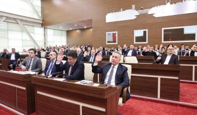 Sultangazi Belediyesi’nin 2025 Faaliyet Raporu Meclis Onayından Geçti